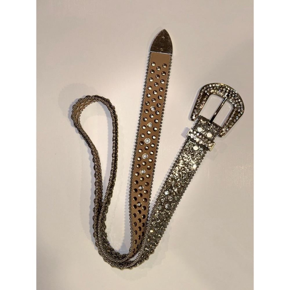 Elegant Silver and Tan Women's Belt